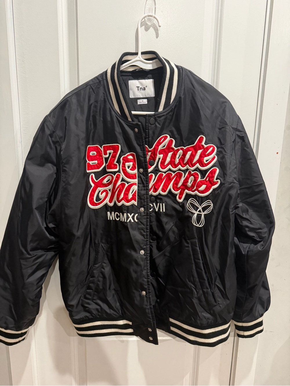 Aritzia TNA Bomber Jacket Size‎ M